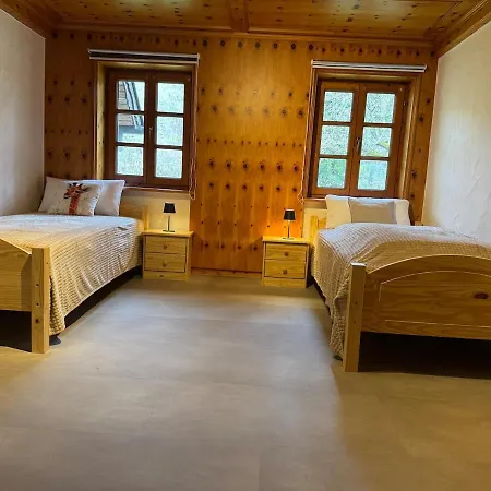 Traumhaftes Fachwerkhaus In Alleinlage Mit Sauna Und Guter Verkehrsanbindung