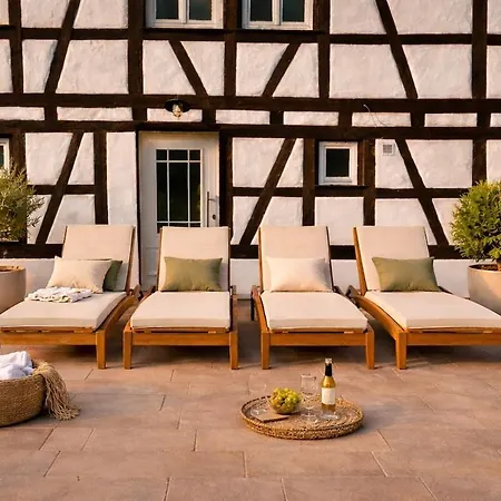 Traumhaftes Fachwerkhaus In Alleinlage Mit Sauna Und Guter Verkehrsanbindung Holiday home