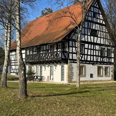 Traumhaftes Fachwerkhaus In Alleinlage Mit Sauna Und Guter Verkehrsanbindung